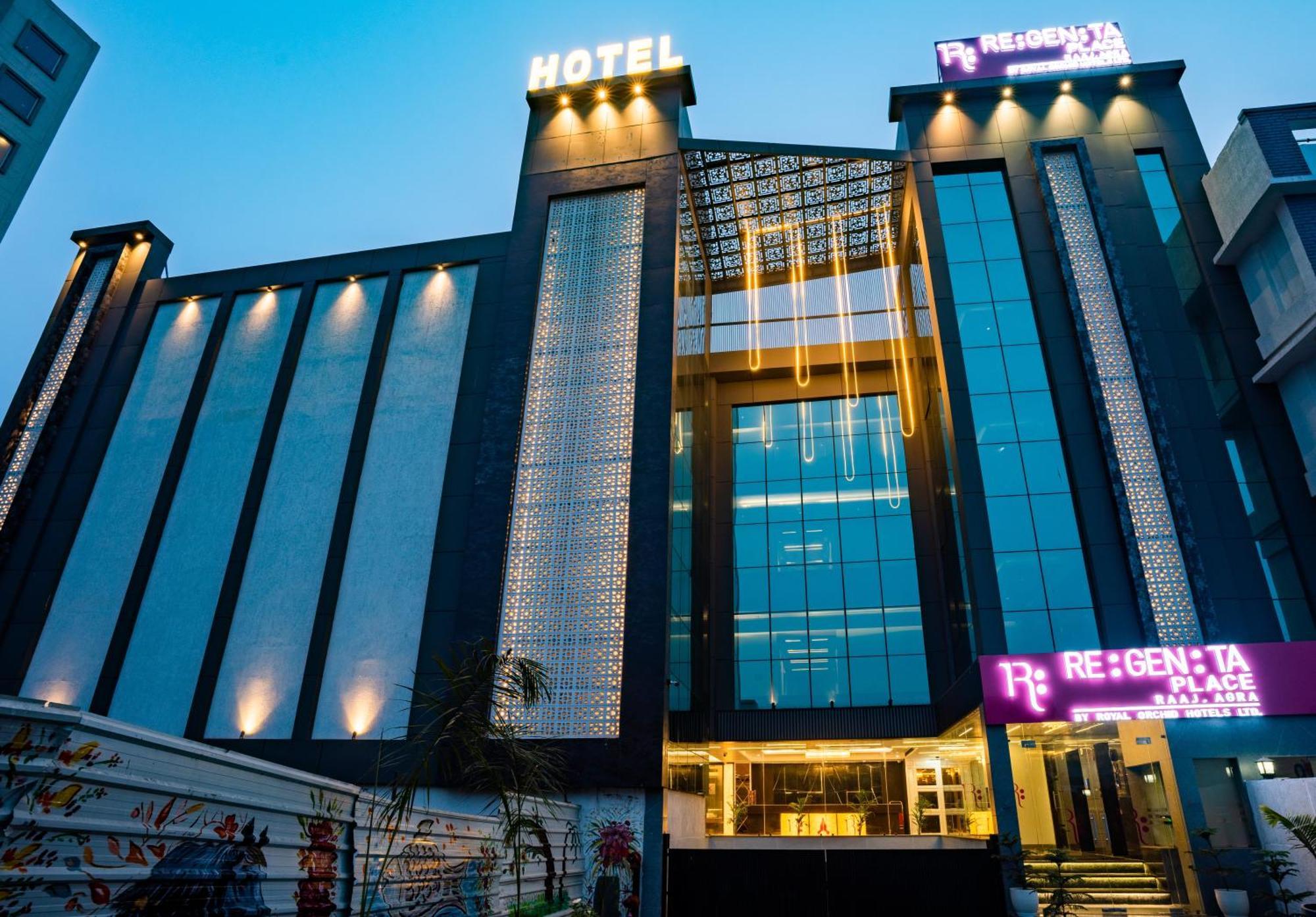 Regenta Place Raaj Agra, Tajganj Агра Экстерьер фото