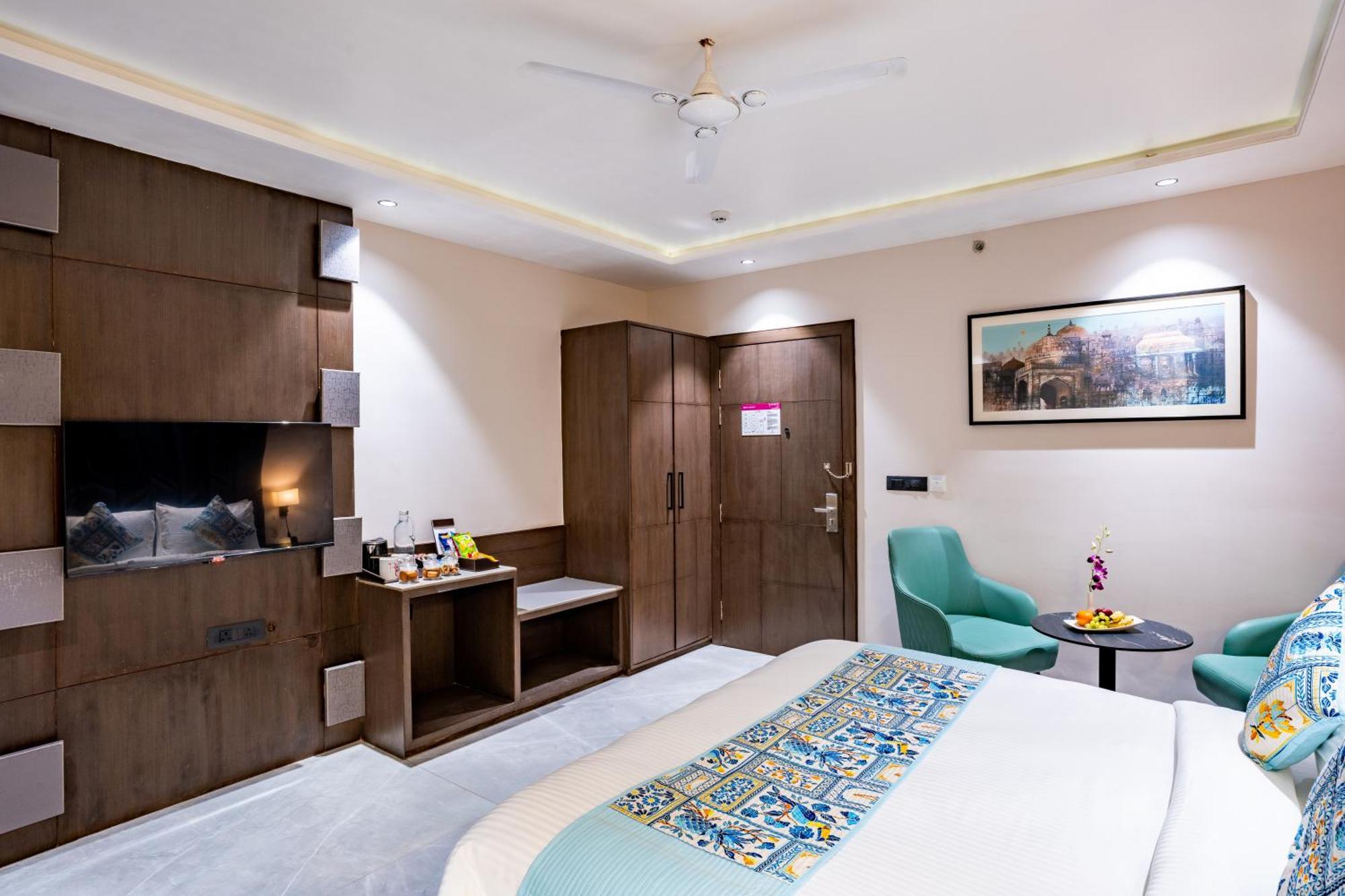 Regenta Place Raaj Agra, Tajganj Агра Экстерьер фото